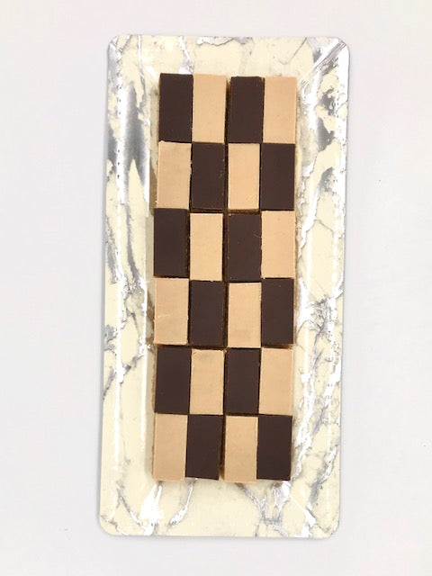 Peanut Chew Platter 24pc